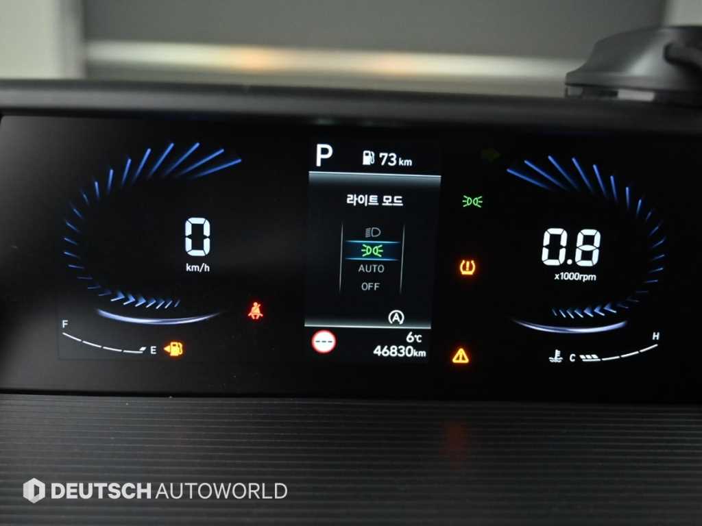 Hyundai Staria — photo 08