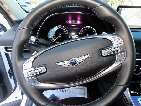 Genesis GV80 — photo 08