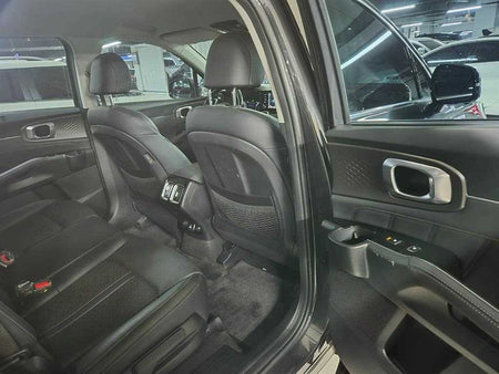 Kia Sorento — photo 12