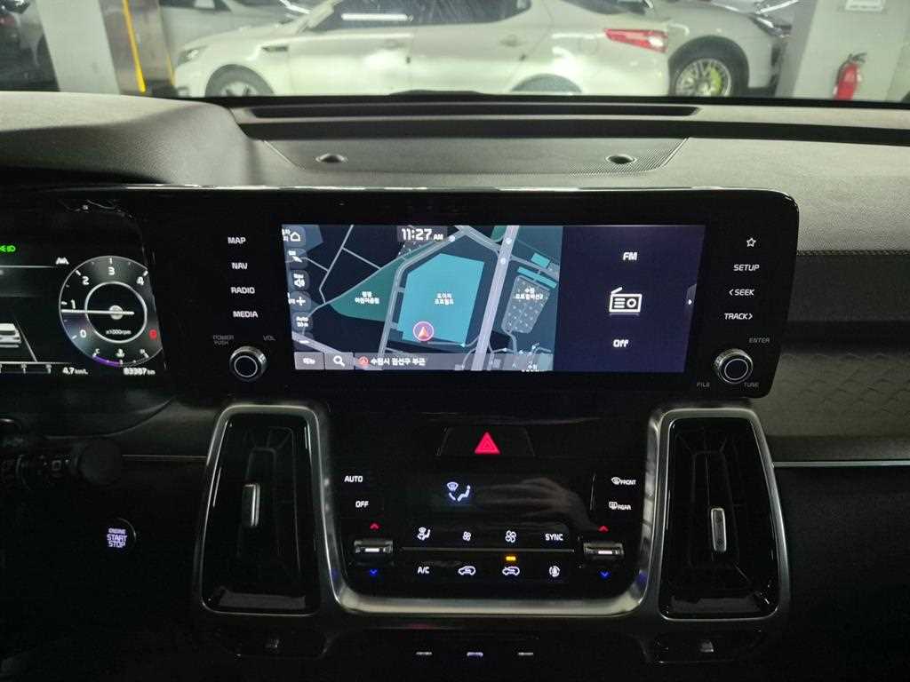 Kia Sorento — photo 16