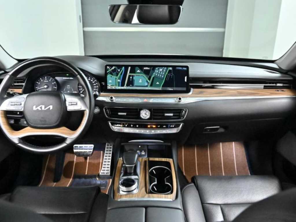Kia K9 — photo 07
