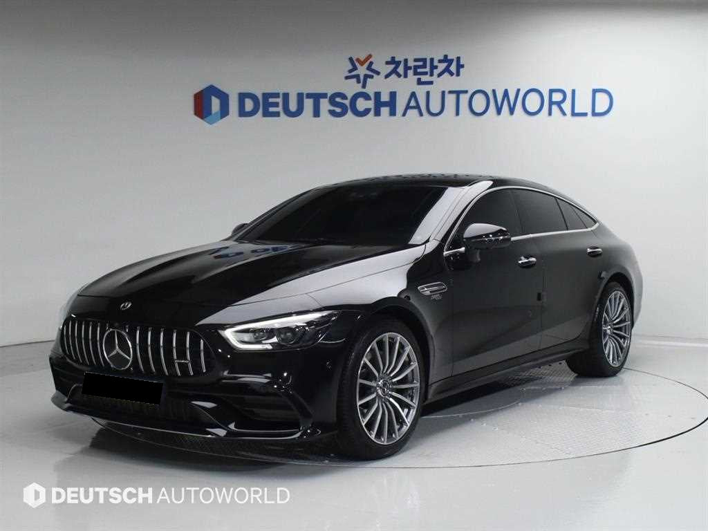 Mercedes-Benz AMG GT — photo 01