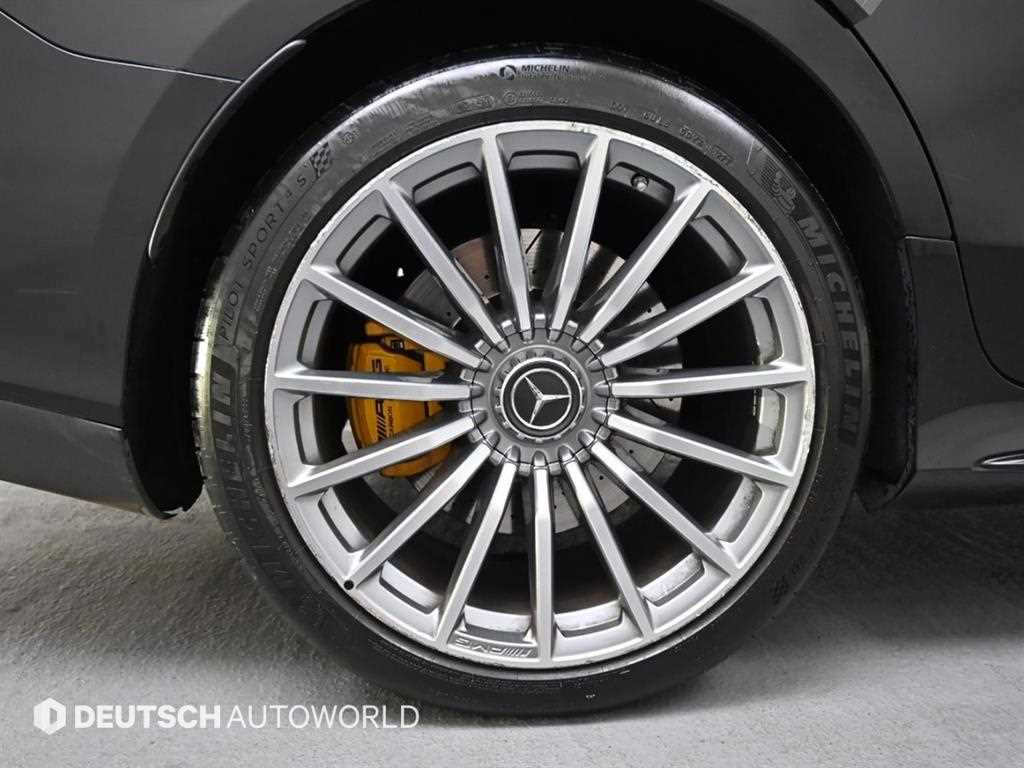 Mercedes-Benz AMG GT — photo 05