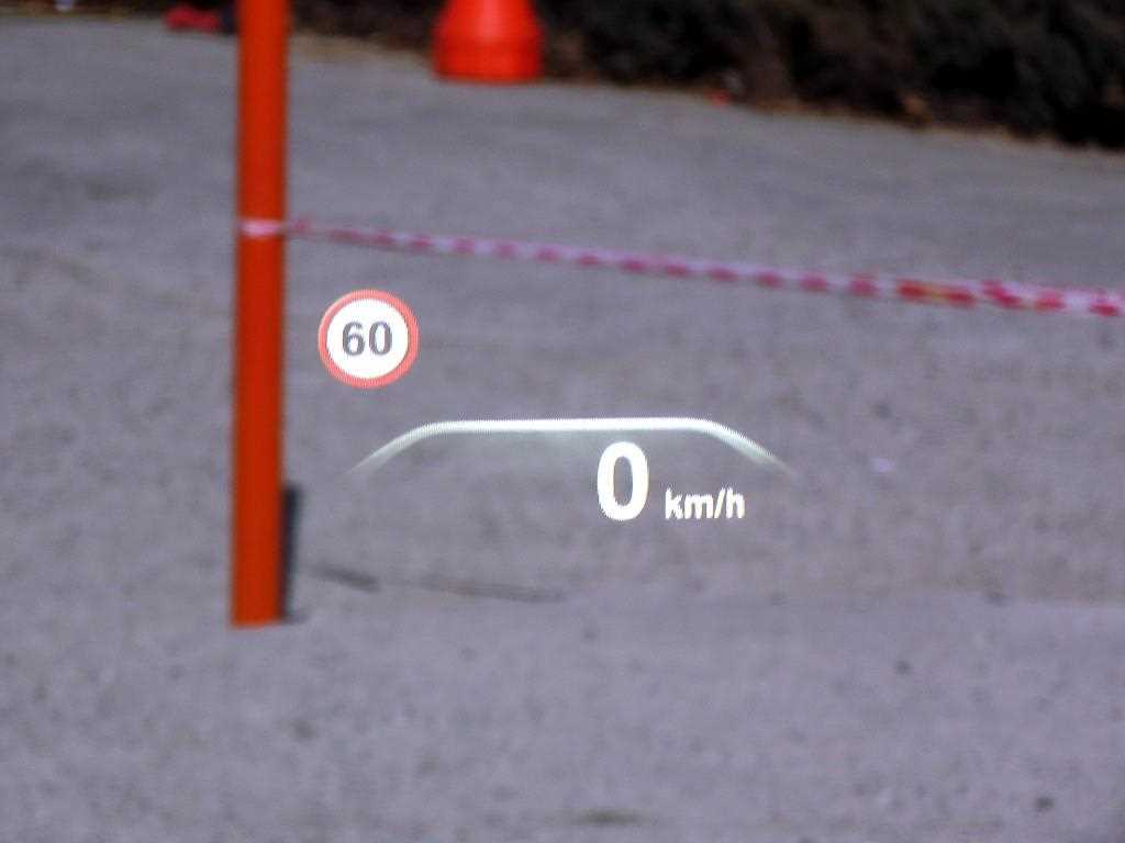 BMW 5-Series — photo 10