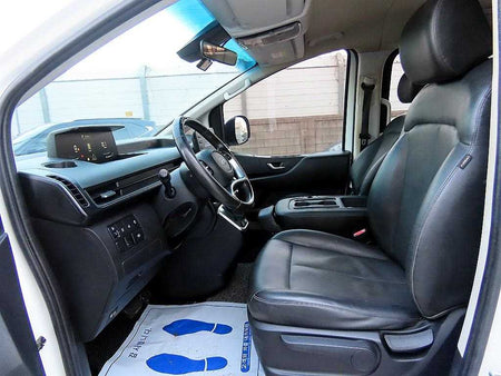 Hyundai Staria — photo 05