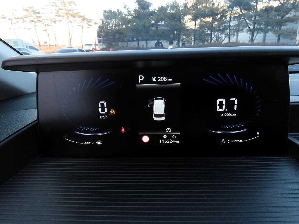 Hyundai Staria — photo 10