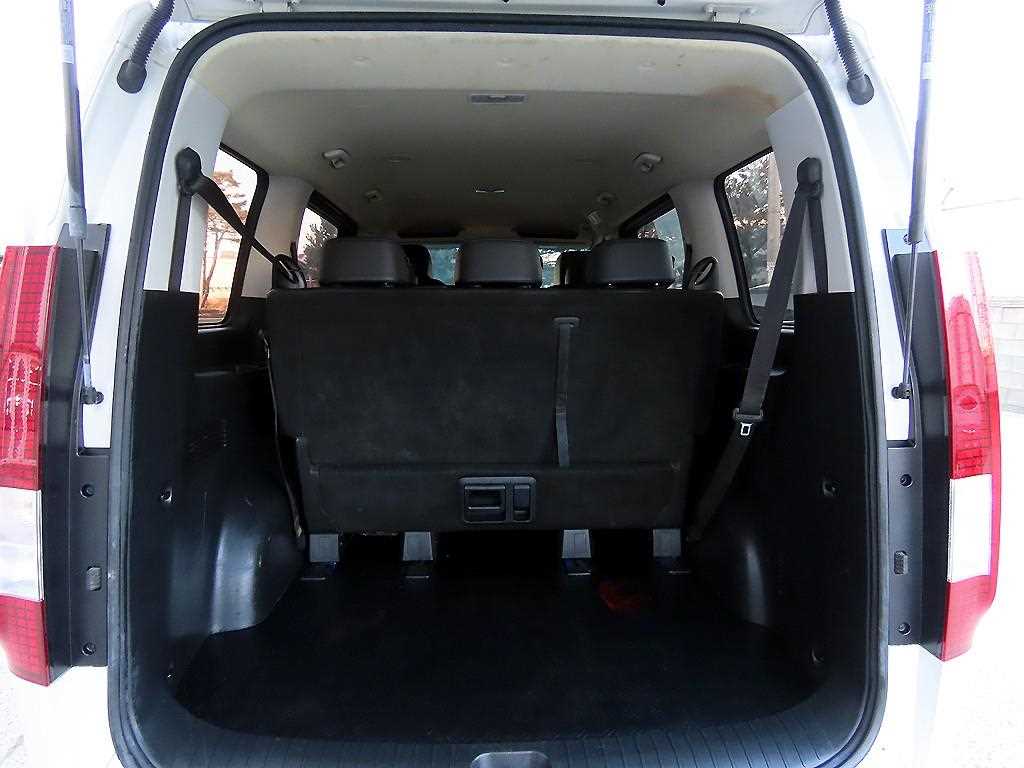 Hyundai Staria — photo 16