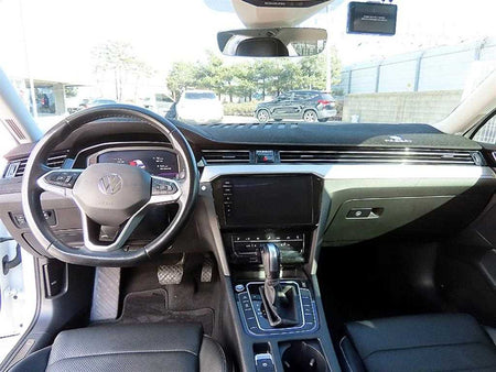 Volkswagen Passat — photo 07