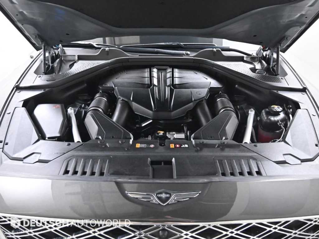Genesis GV80 — photo 06