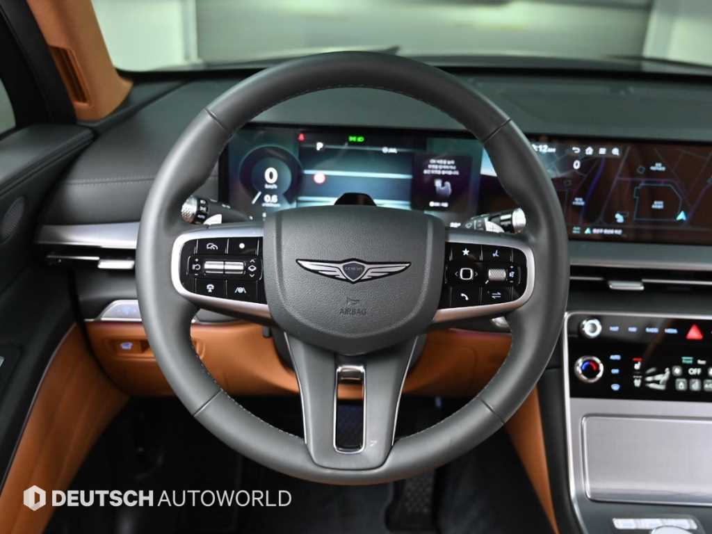 Genesis GV80 — photo 13