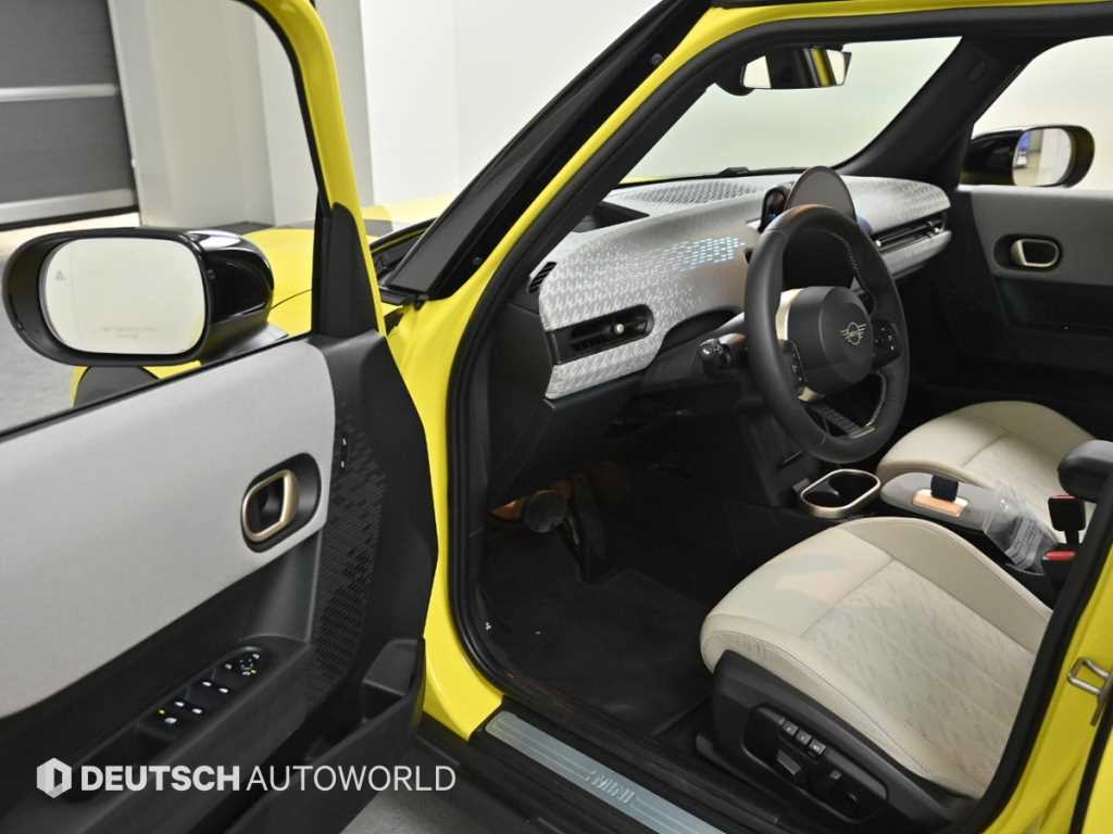 Mini Cooper — photo 11