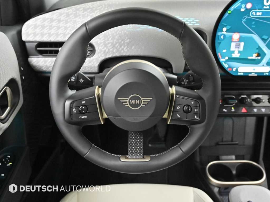 Mini Cooper — photo 13