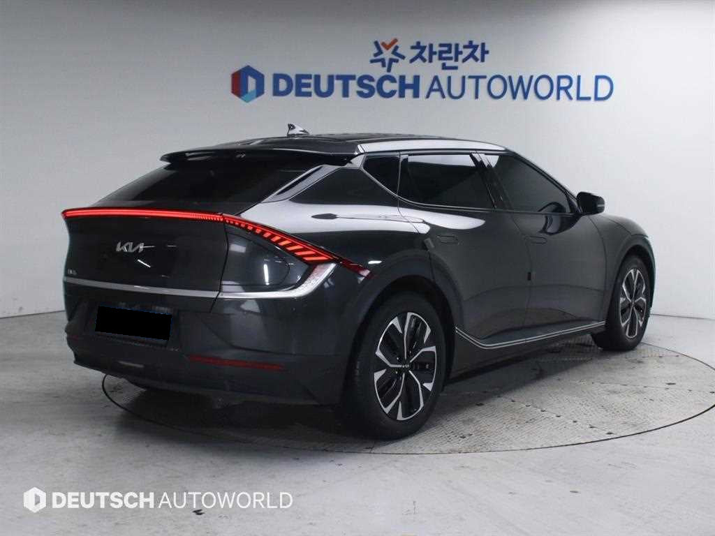 Kia EV6 — photo 02