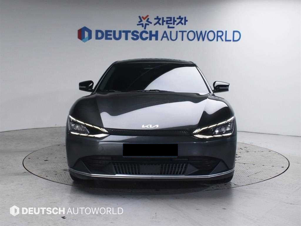 Kia EV6 — photo 03
