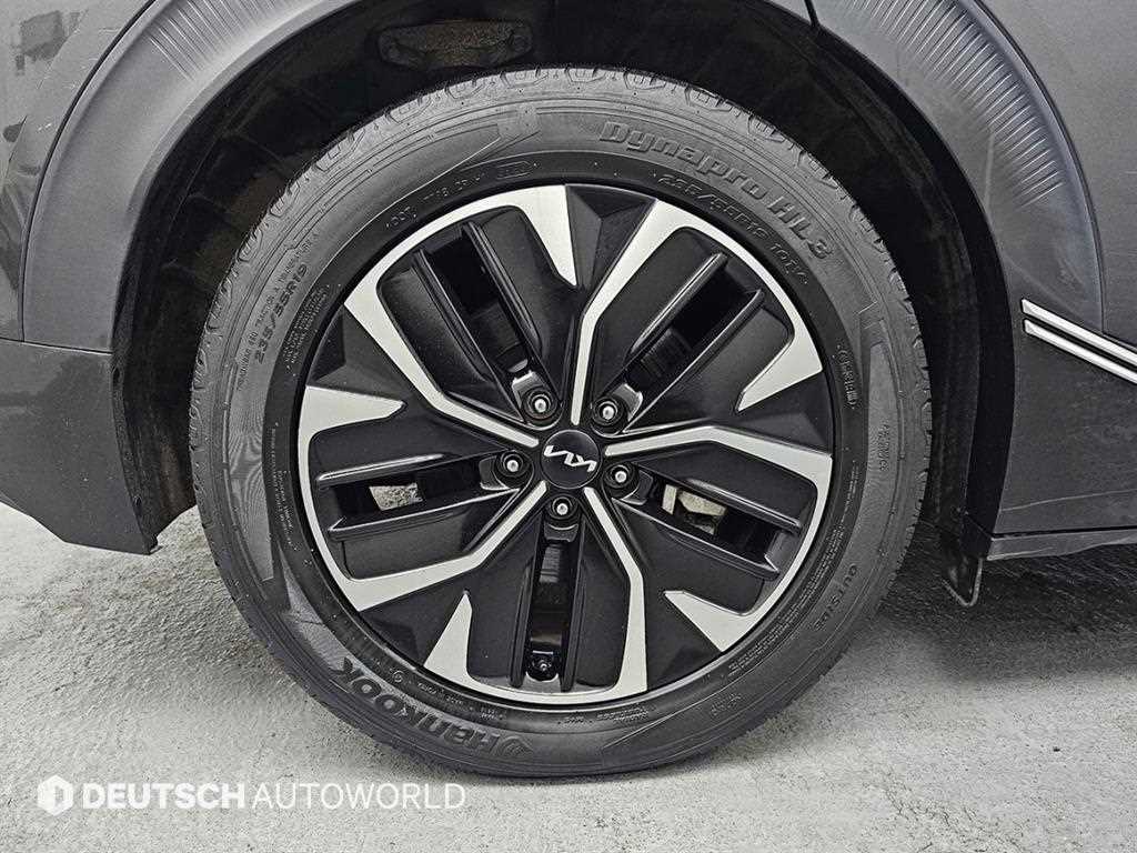 Kia EV6 — photo 05