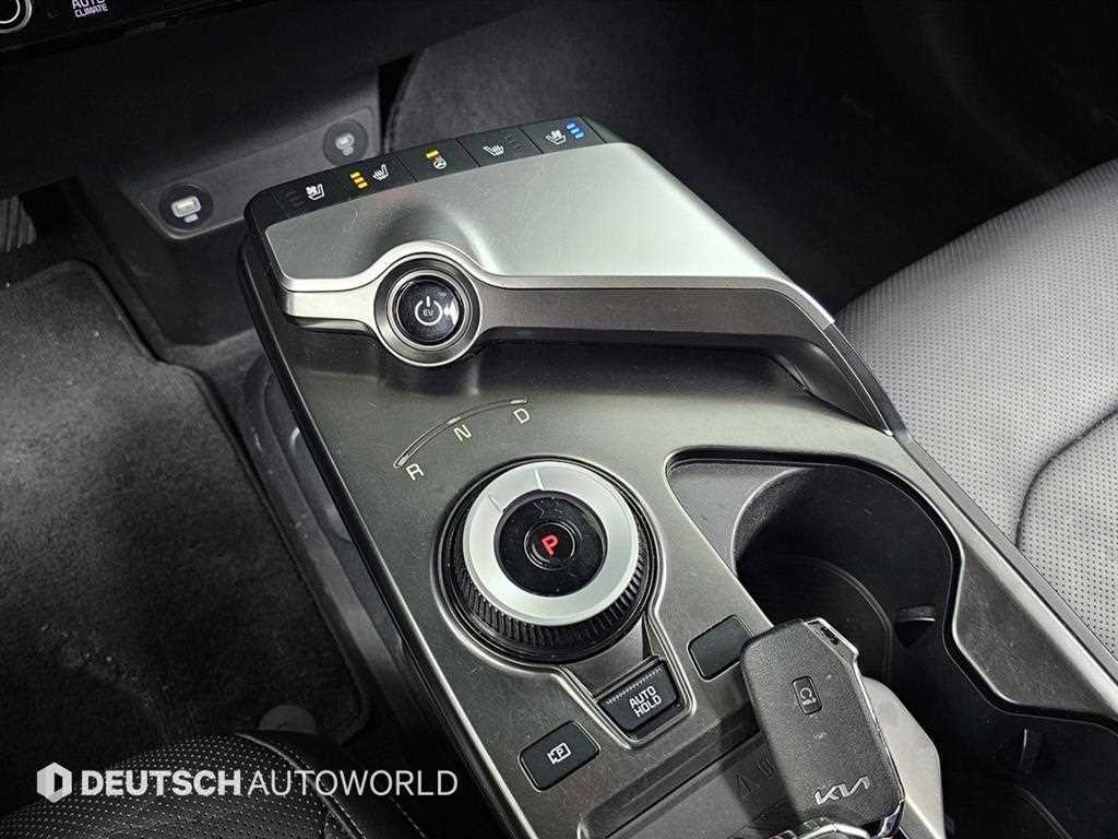 Kia EV6 — photo 09