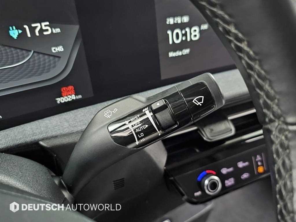 Kia EV6 — photo 16