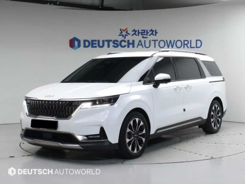 Kia Carnival — photo 01