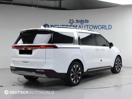 Kia Carnival — photo 02