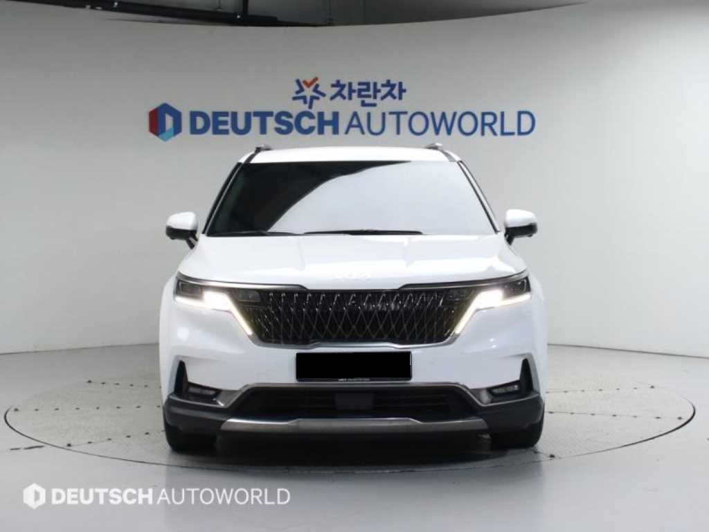 Kia Carnival — photo 03