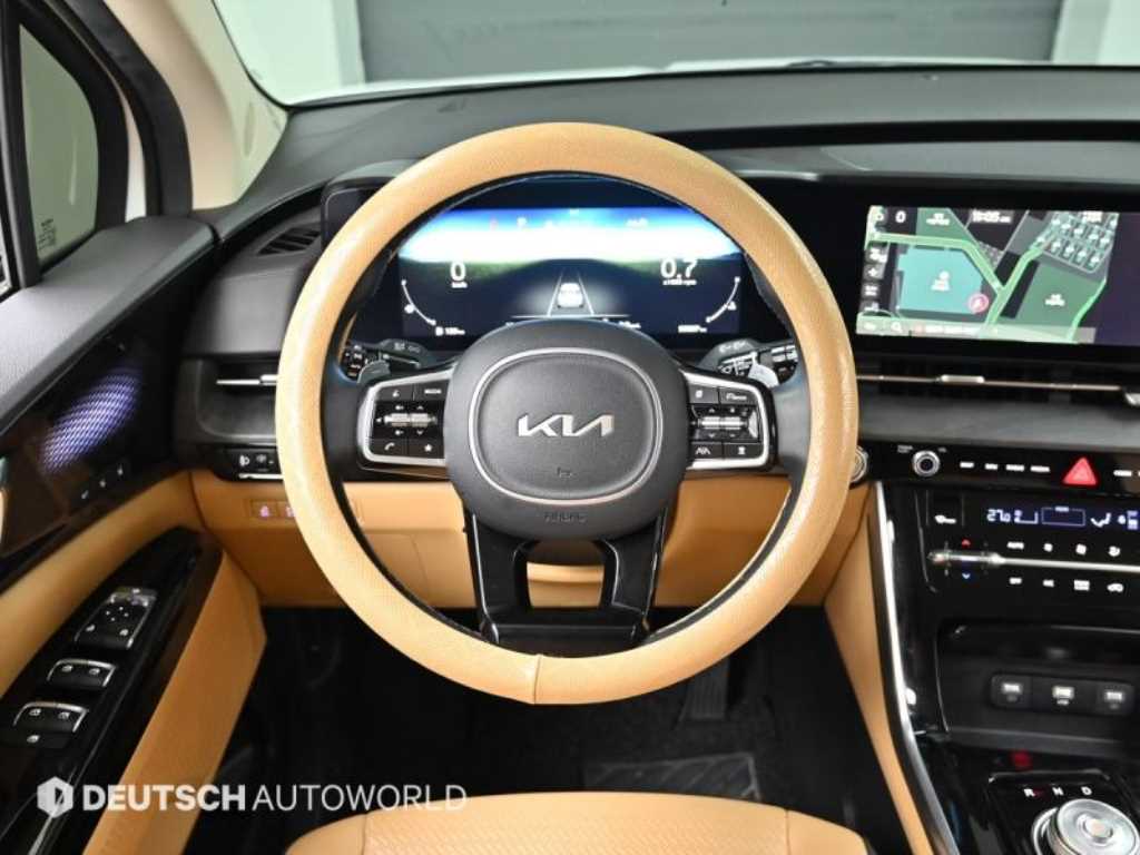 Kia Carnival — photo 05