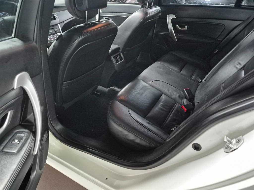 RENAULT SM5  — photo 09