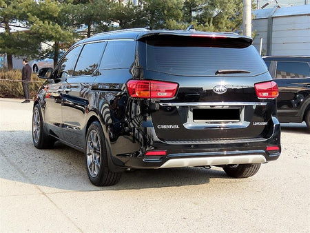 Kia Carnival — photo 03
