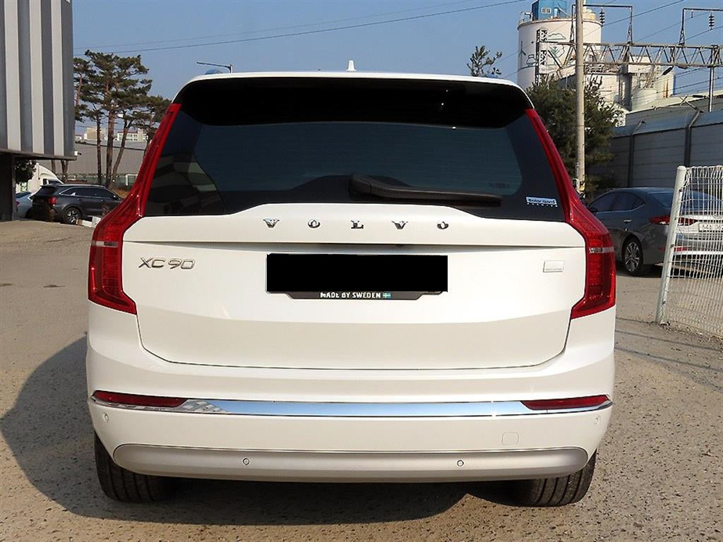 Volvo XC90 — photo 04