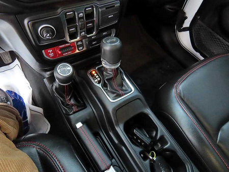 Jeep Wrangler — photo 10