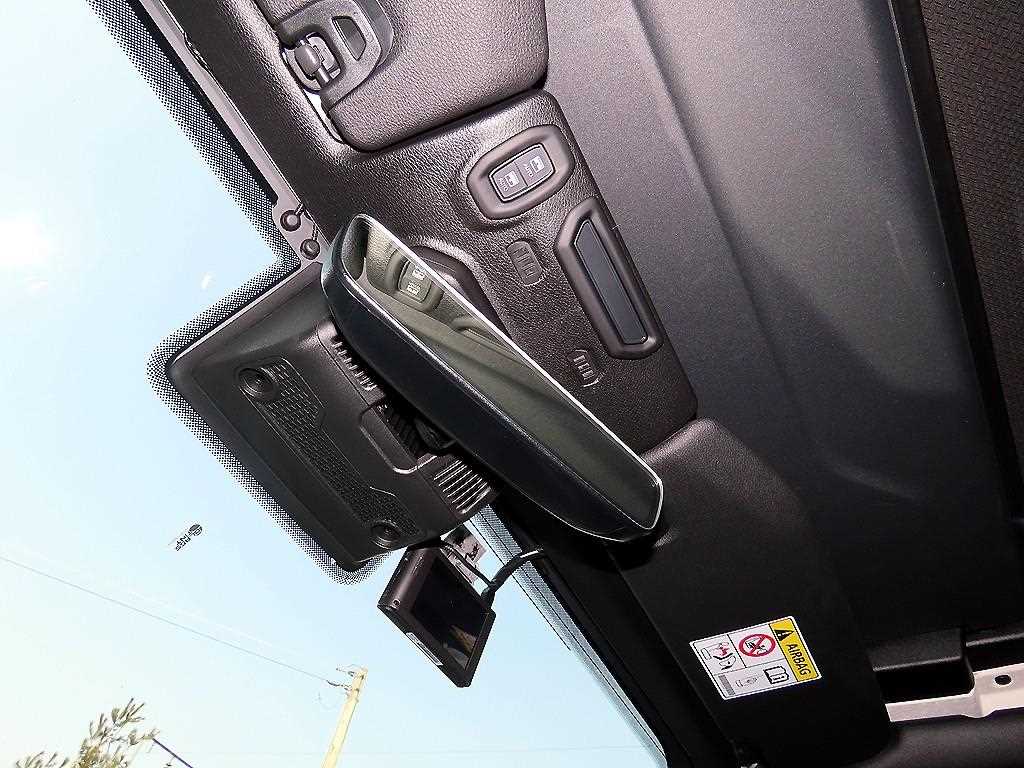 Jeep Wrangler — photo 15