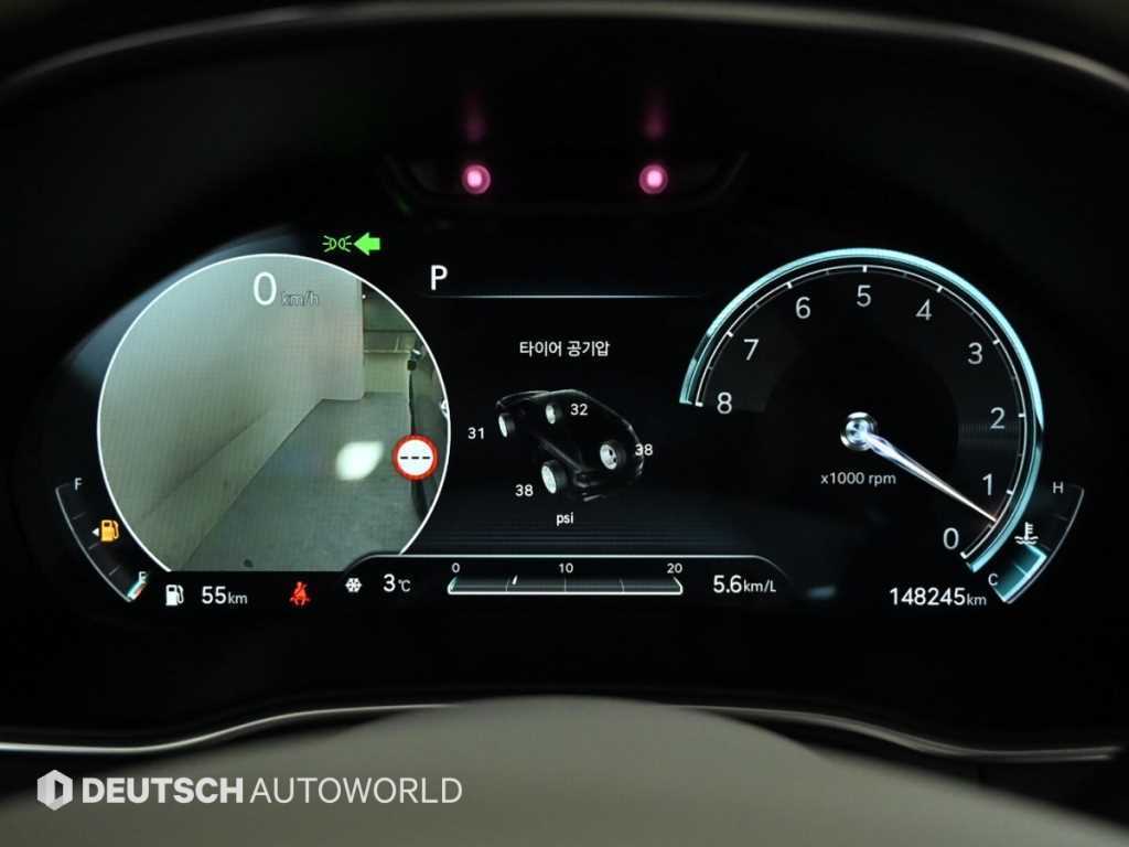 Genesis GV80 — photo 09