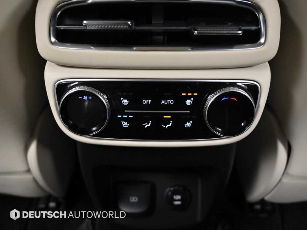 Genesis GV80 — photo 16