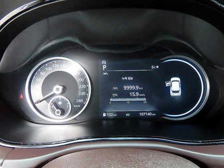 Genesis GV70 — photo 09