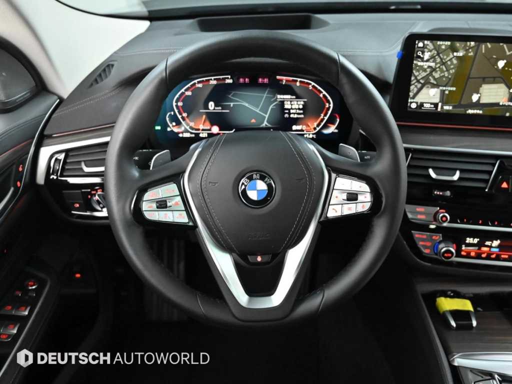 BMW Gran Turismo — photo 13