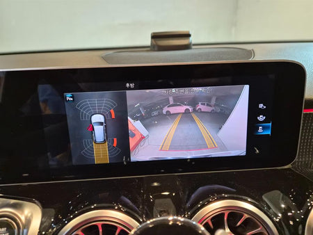 Mercedes-Benz GLB-Class — photo 15