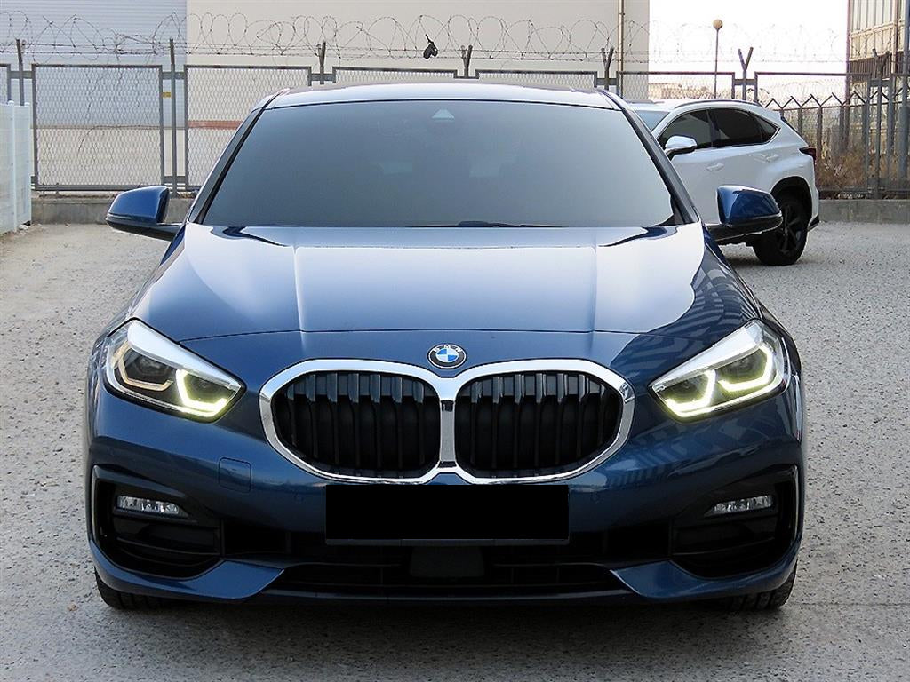 BMW 1-Series — photo 01