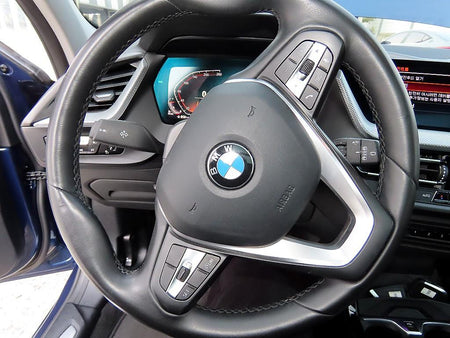 BMW 1-Series — photo 08