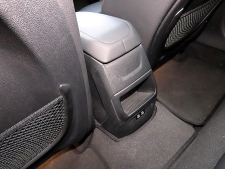 BMW 1-Series — photo 17