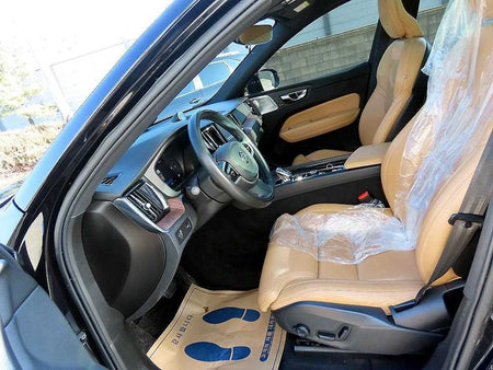 Volvo XC60 — photo 05