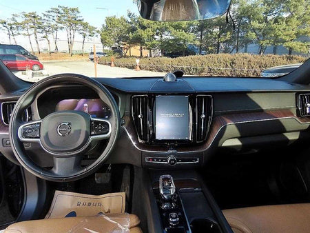 Volvo XC60 — photo 07