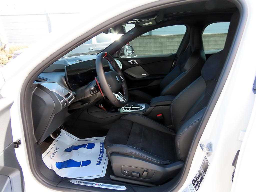 BMW 1-Series — photo 05