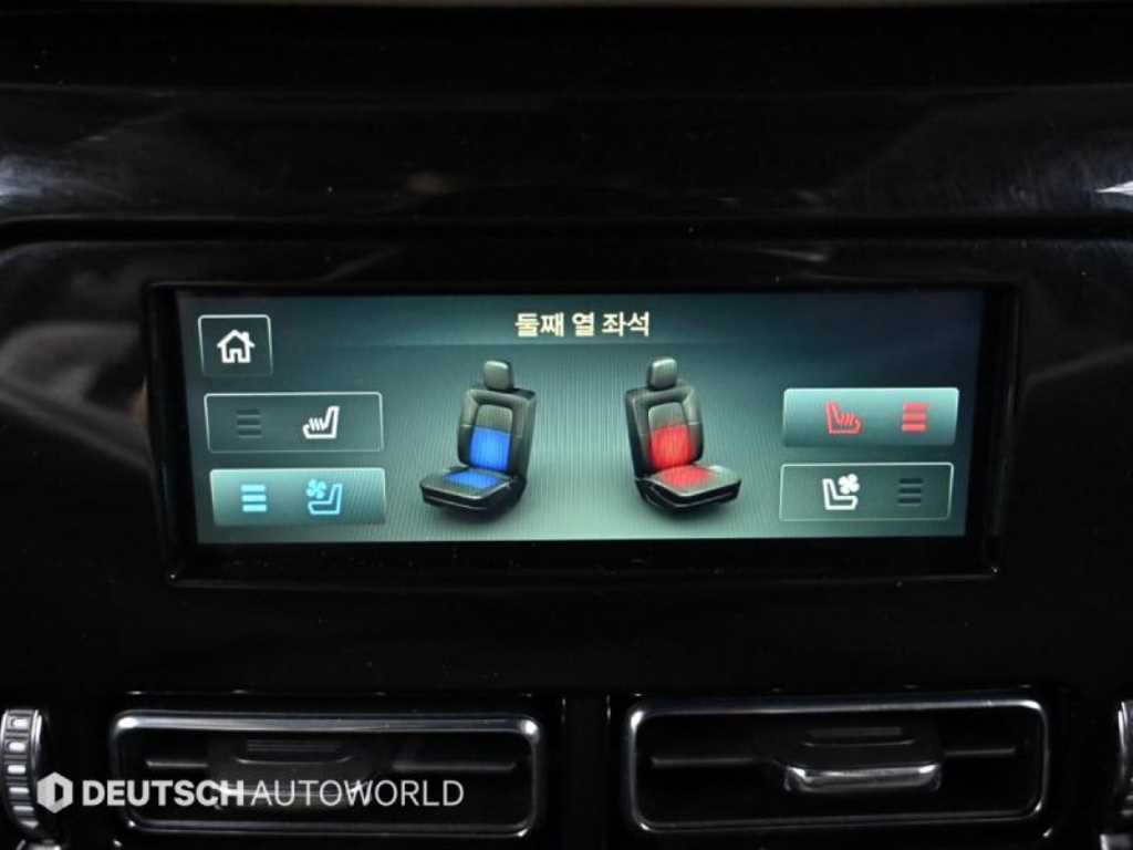 Lincoln Aviator — photo 16