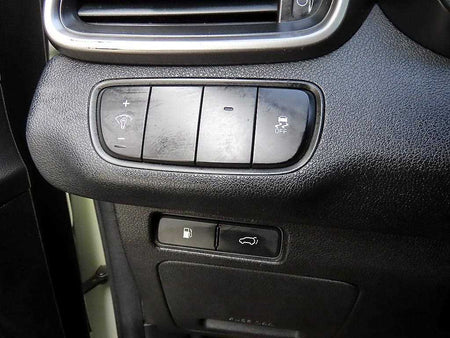Kia Sorento — photo 11