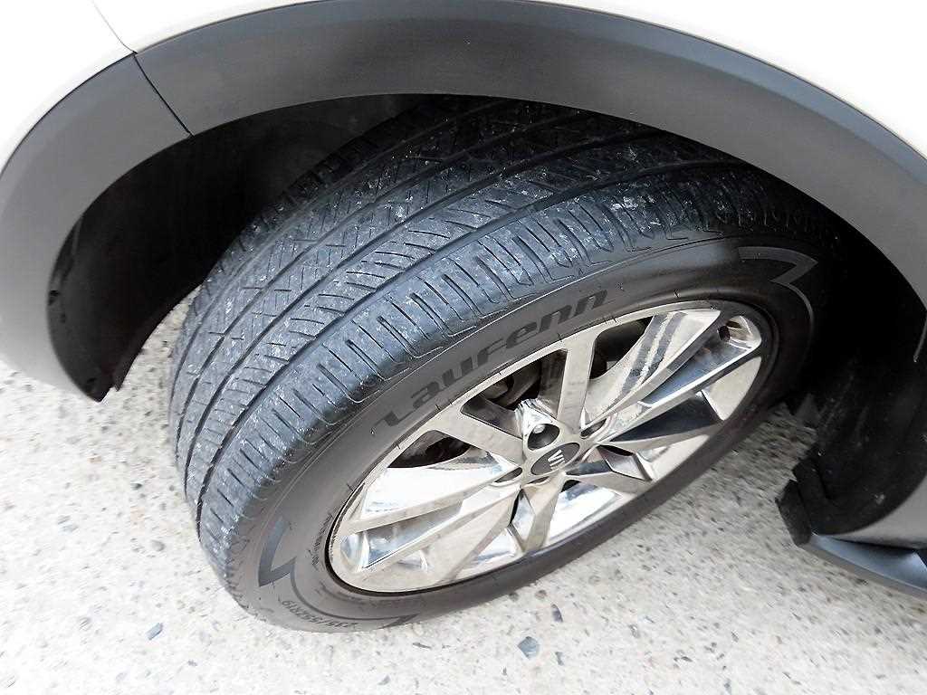 Kia Sorento — photo 20