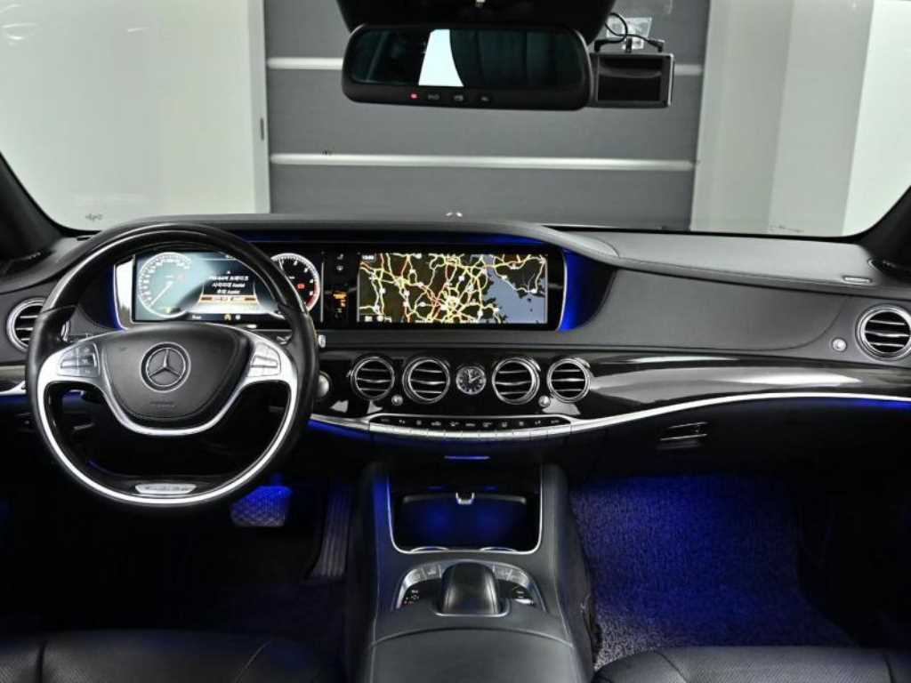 Mercedes-Benz S-Class — photo 07