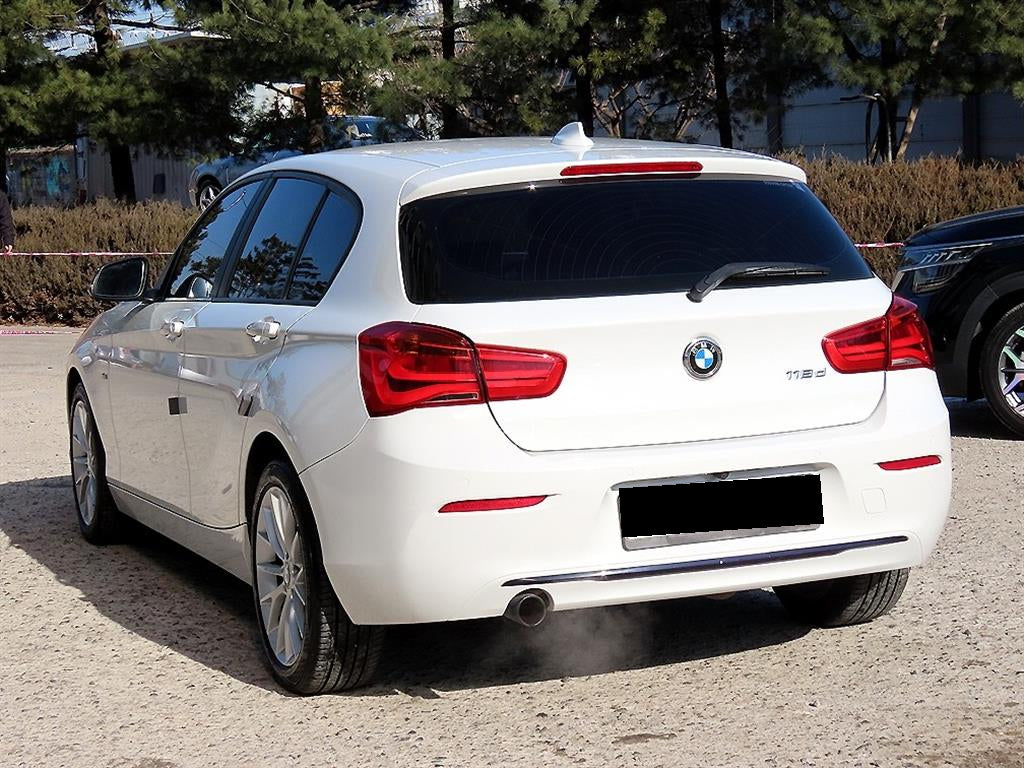 BMW 1-Series — photo 03