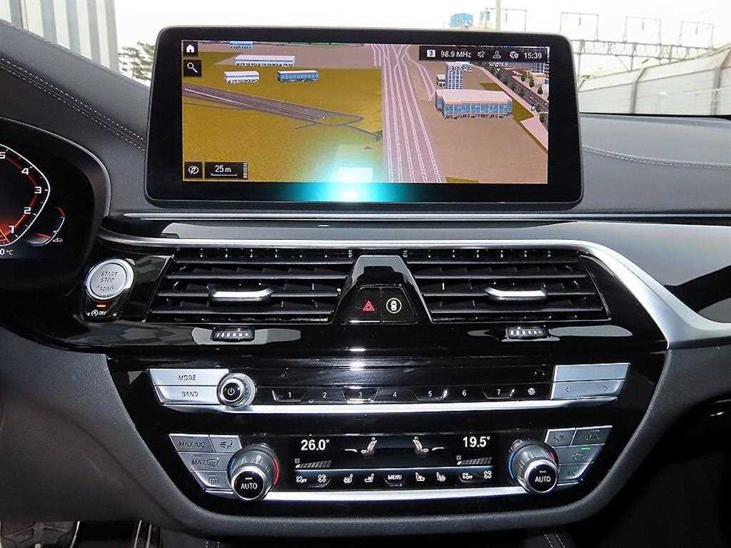 BMW Gran Turismo — photo 13
