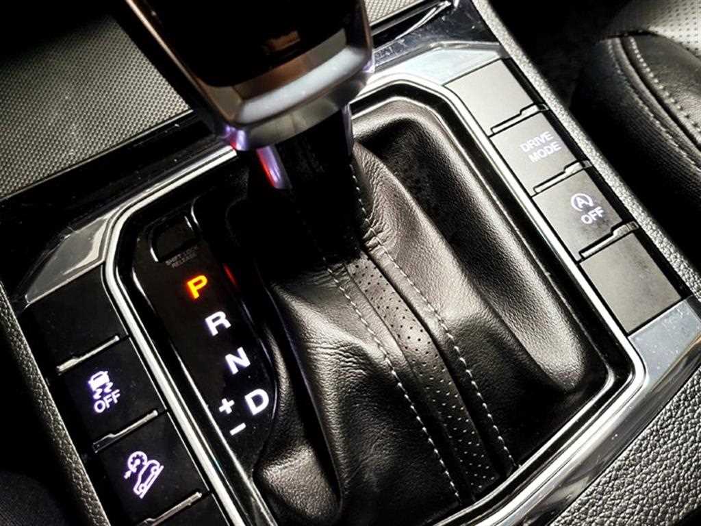 KGM KORANDO — photo 14