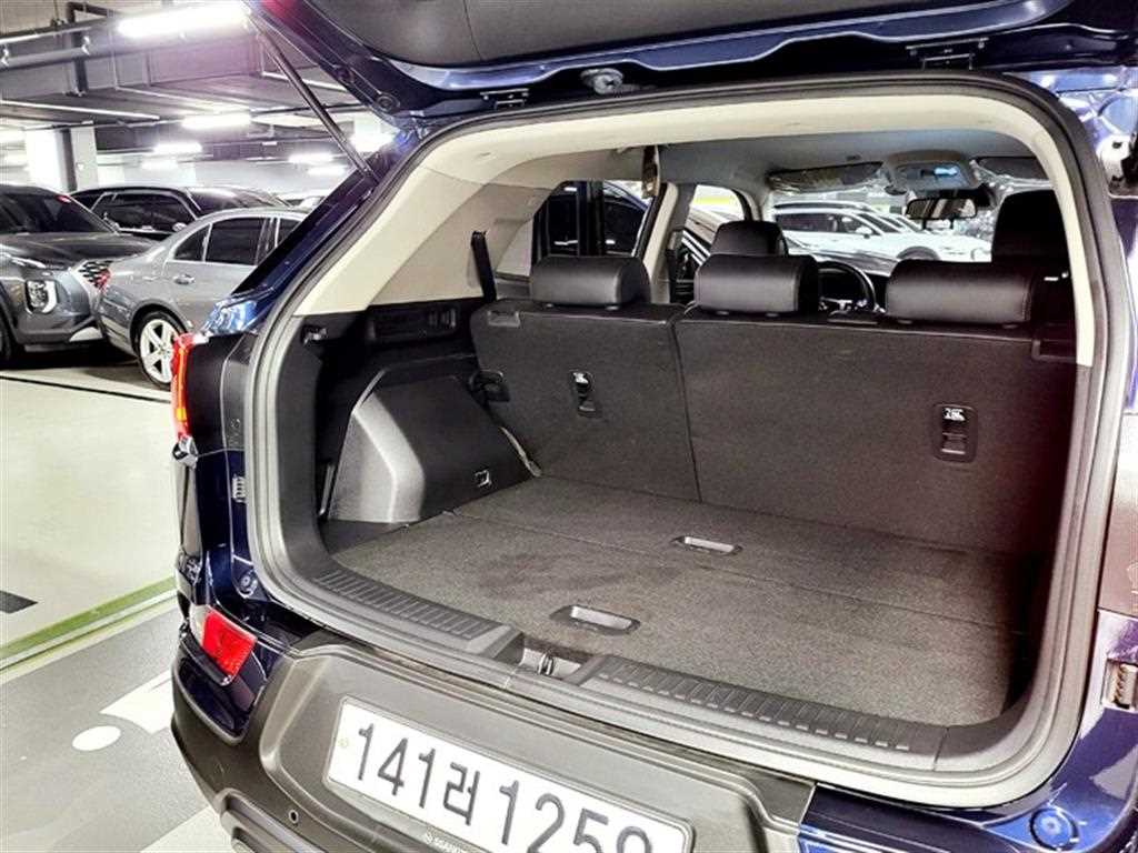 KGM KORANDO — photo 17