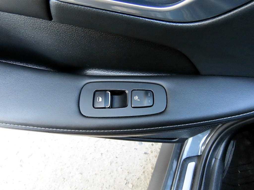Hyundai Sonata — photo 17